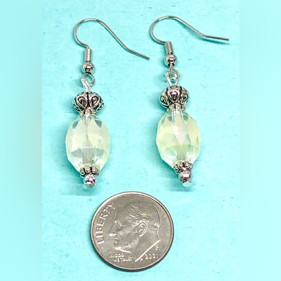 Jonquil Pale AB Yellow Cathedral Glass Oval Drop Bali Style Silver Tone Earrings - Picture 4 of 4